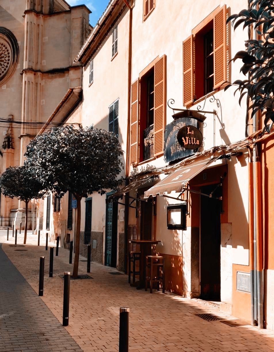 Meson La Villa Outside photo